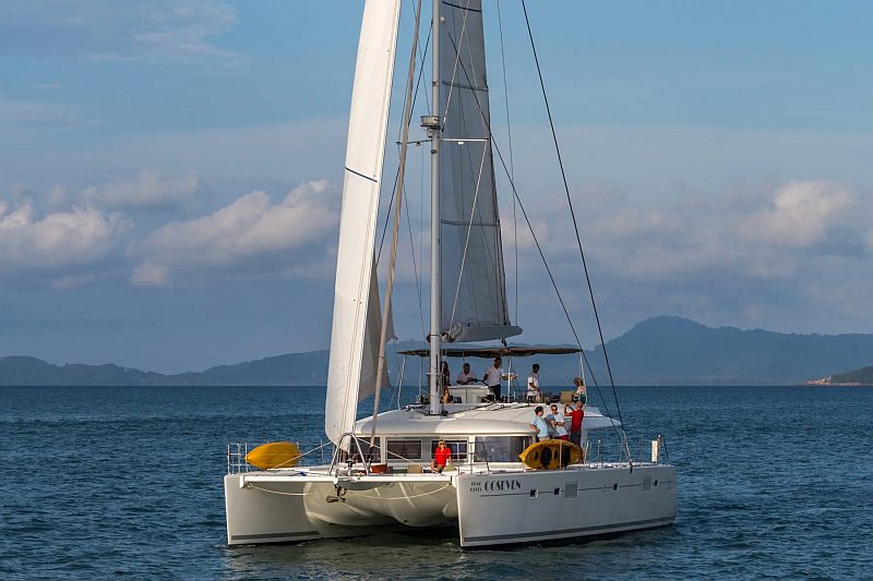 Catamaran Rental in Phuket, Thailand: Best 4–5 Cabin Family Yachts