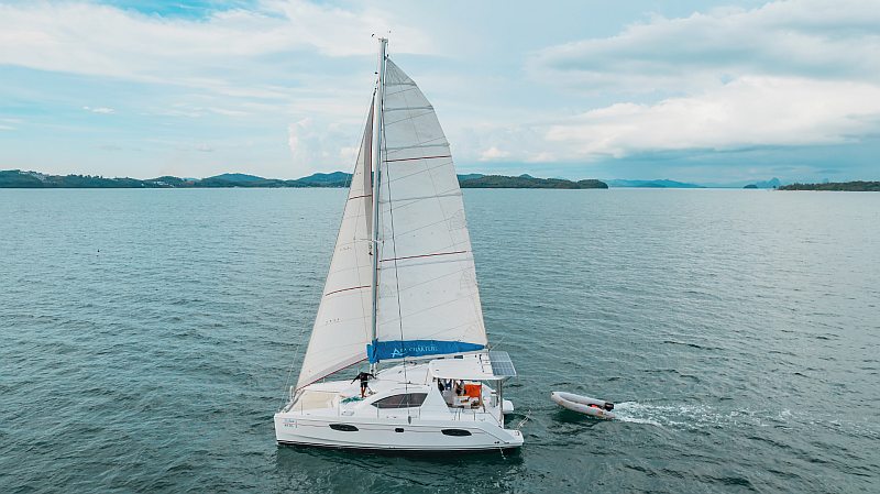 Leopard 39 REAL 2 catamaran with air-conditioned cabins in Phuket, Thailand