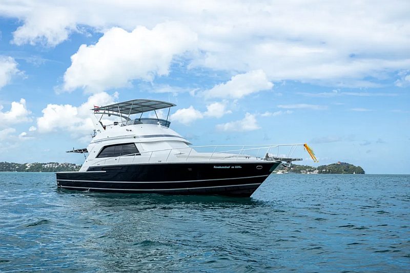 Affordable Catamaran & Yacht Charters for Couples in Phuket, Thailand Affordable Catamaran & Yacht Charters for Couples in Phuket, Thailand
