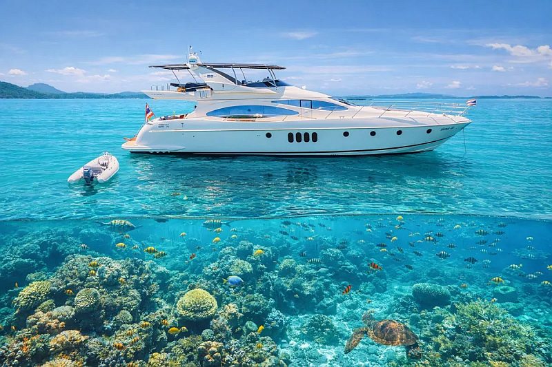 Azimut 68 Italian luxury motor yacht for charter in Phuket
